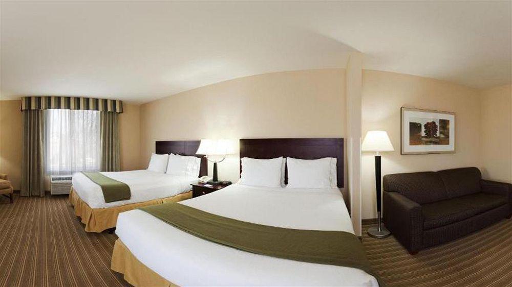 Holiday Inn Express Fresno River Park Highway 41 By Ihg Exterior photo